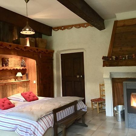 Les Means Bed and Breakfast Meolans-Revel Eksteriør billede