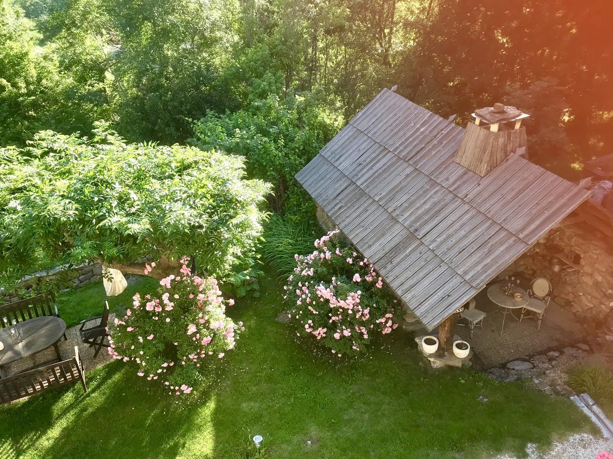 Les Means Bed and Breakfast Meolans-Revel Eksteriør billede